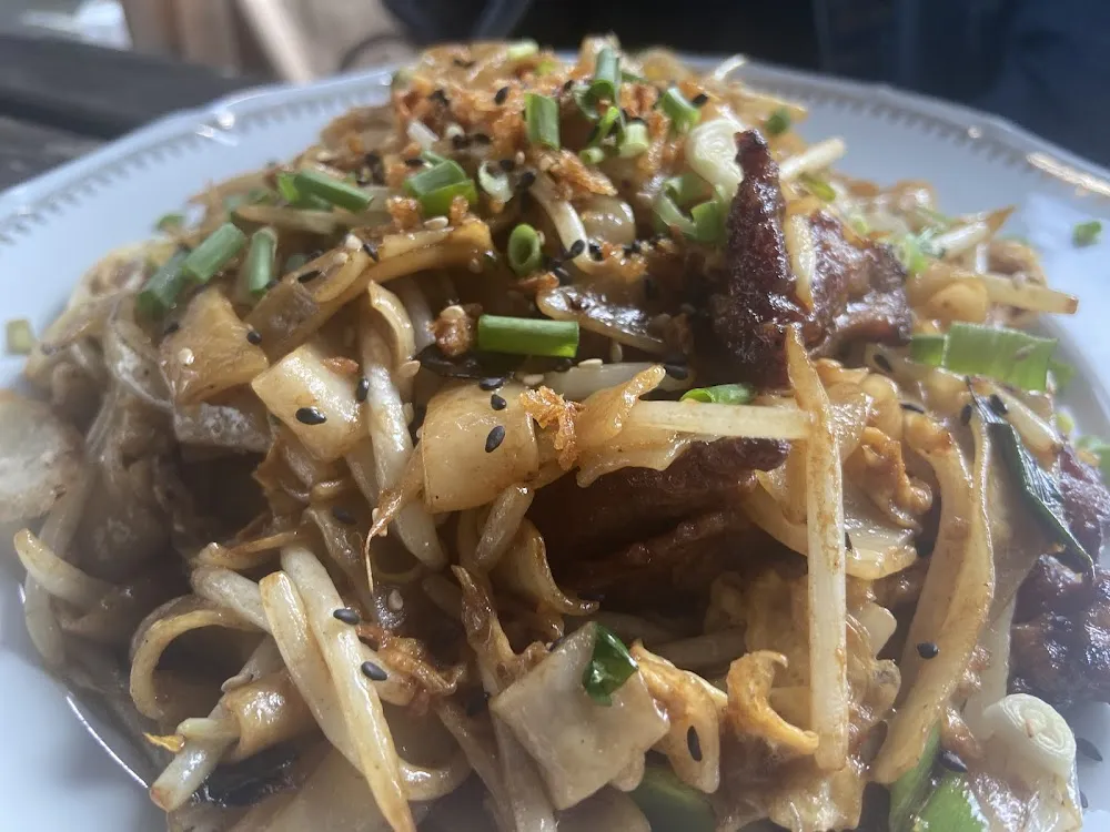 Nouilles Sautées Au Boeuf